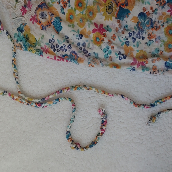 3/$10 Floral halter top - Picture 4 of 4